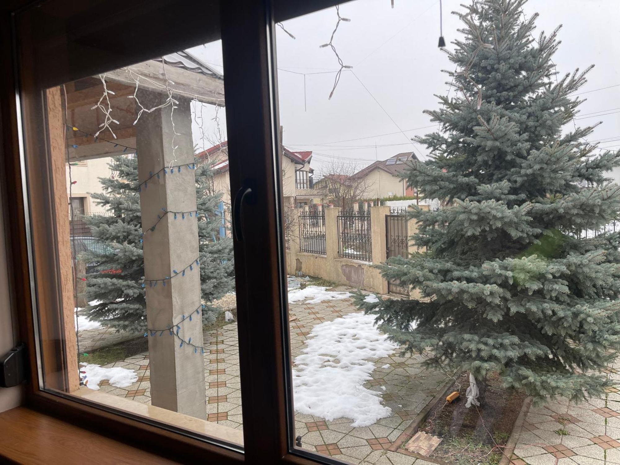 In A Private House - 5 Min From Therme And Airport