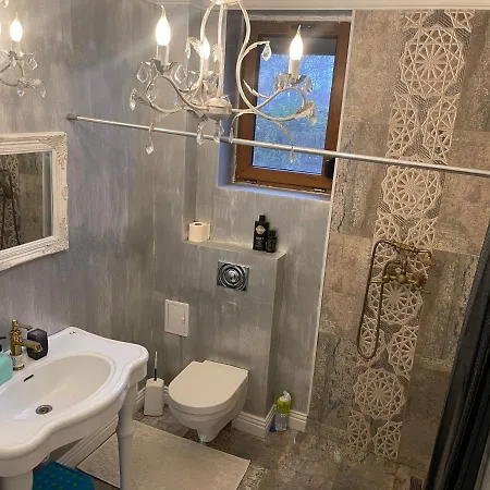 Room In A Private House - 5 Min From Therme And Airport Corbeanca Exterior photo