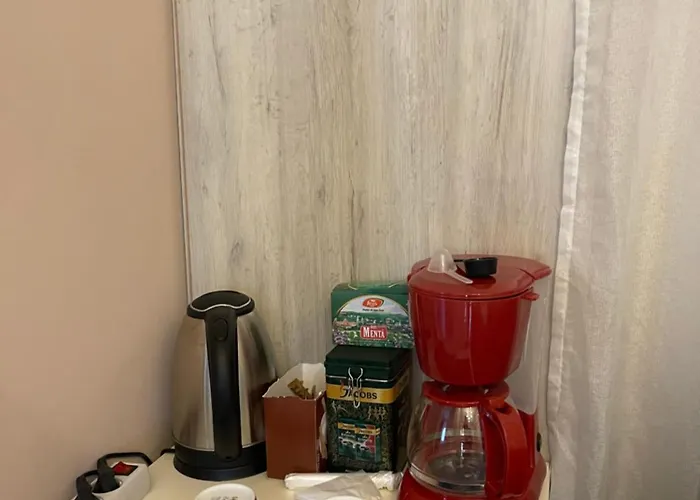 Room In A Private House - 5 Min From Therme And Airport